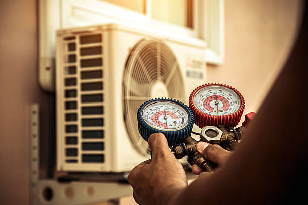 Professional Hvac technician working in Stockton, CA